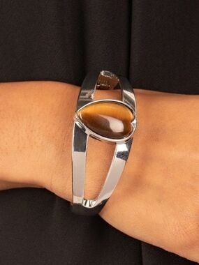 Paparazzi Bracelet Enhanced Enchantment - Brown